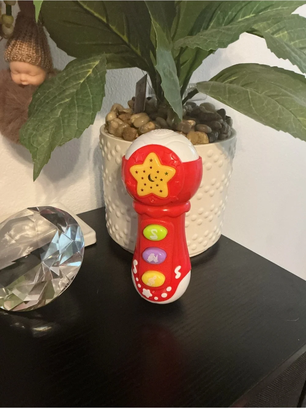 Red Star Light-Up Kids Toy Microphone - Interactive Sound and Lights